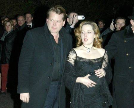 Julian Ozanne with Gillian Anderson